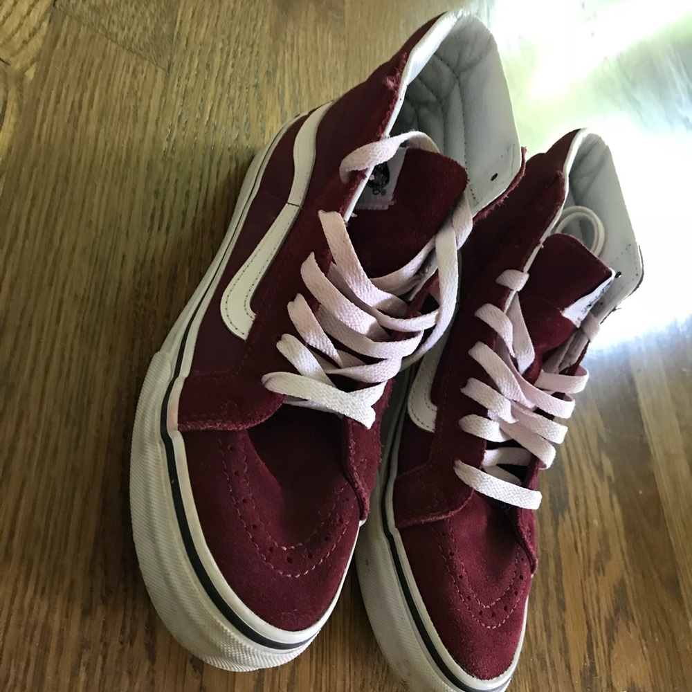 red maroon skate high vans